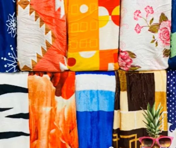 MANTA PIEL DE DURAZNO ESTAMPADA